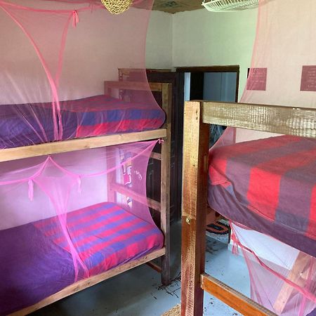 Hostel Singha Lounge Unawatuna Εξωτερικό φωτογραφία