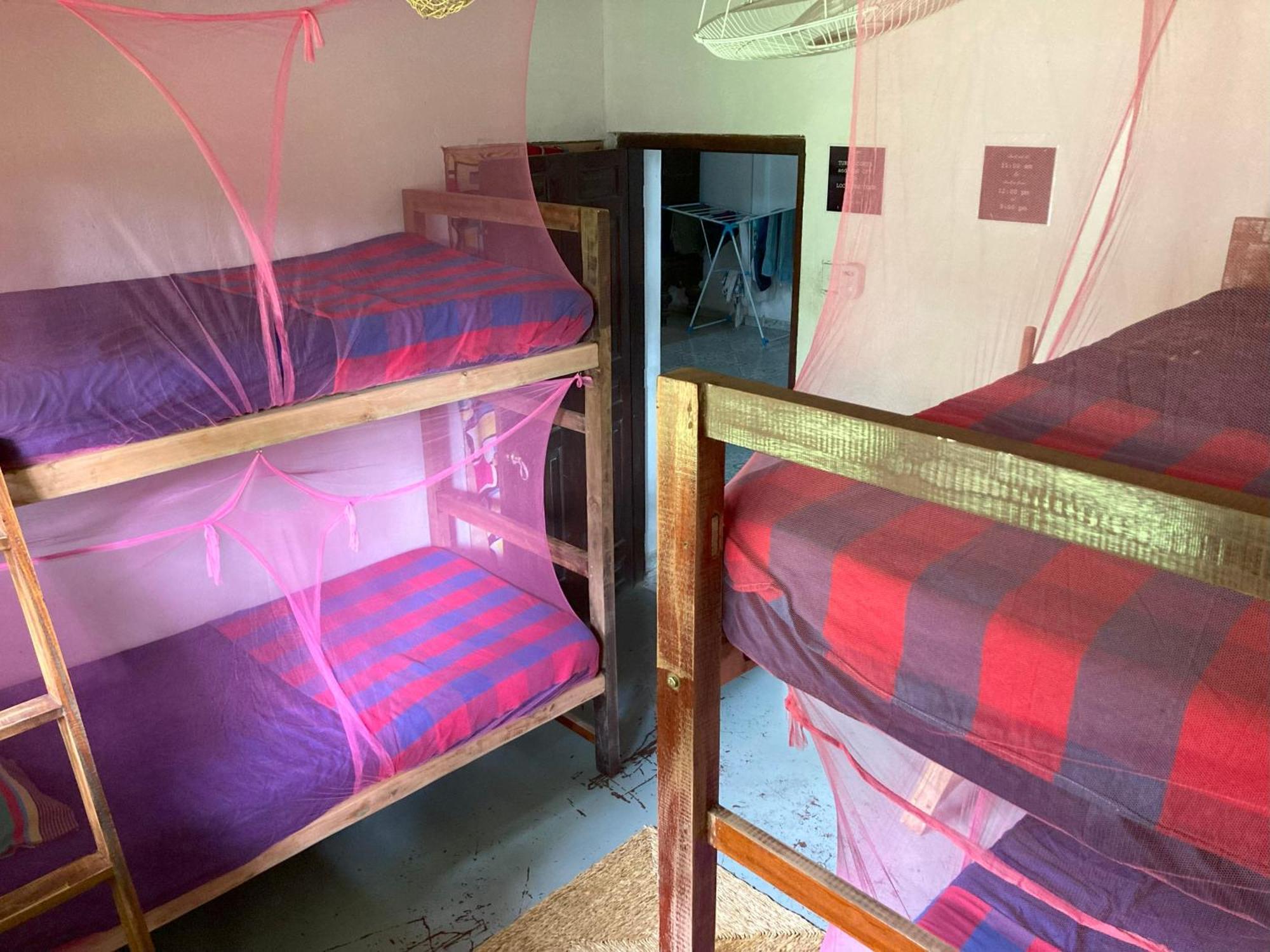 Hostel Singha Lounge Unawatuna Εξωτερικό φωτογραφία